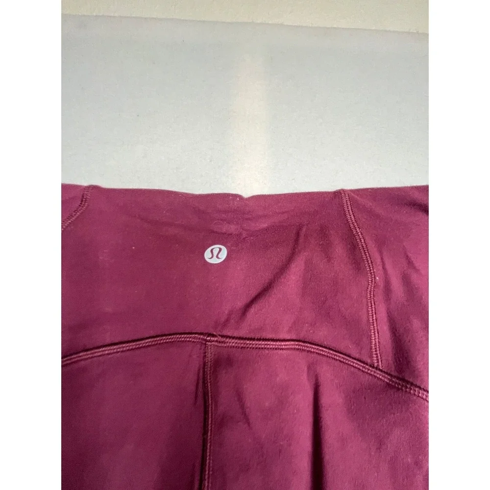 Lululemon Bordeux Ready to Rule Tight Leggins Nylon/Lycra High Rise Size 8